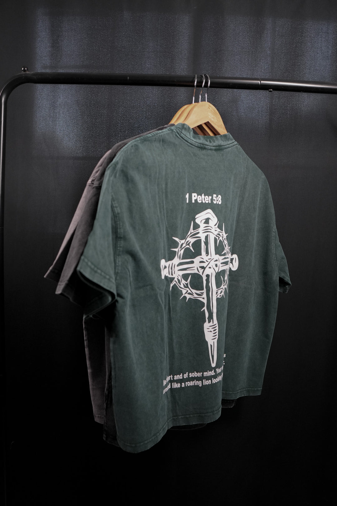 GET RIPPED LIFE® 'TRUST IN CROSS' TEE (GREEN COLOR)